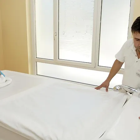 Moorbad Neydharting Hotel *