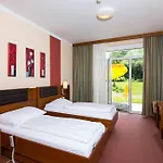 Otel Moorbad Neydharting *